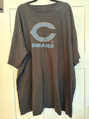Fanatics Black Chicago Bears Short Sleeve Tee with Light Blue Logo